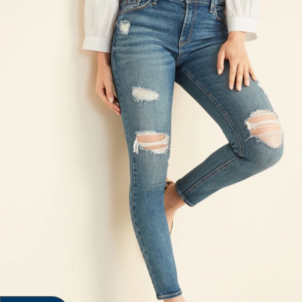 Old Navy Rockstar Super Skinny